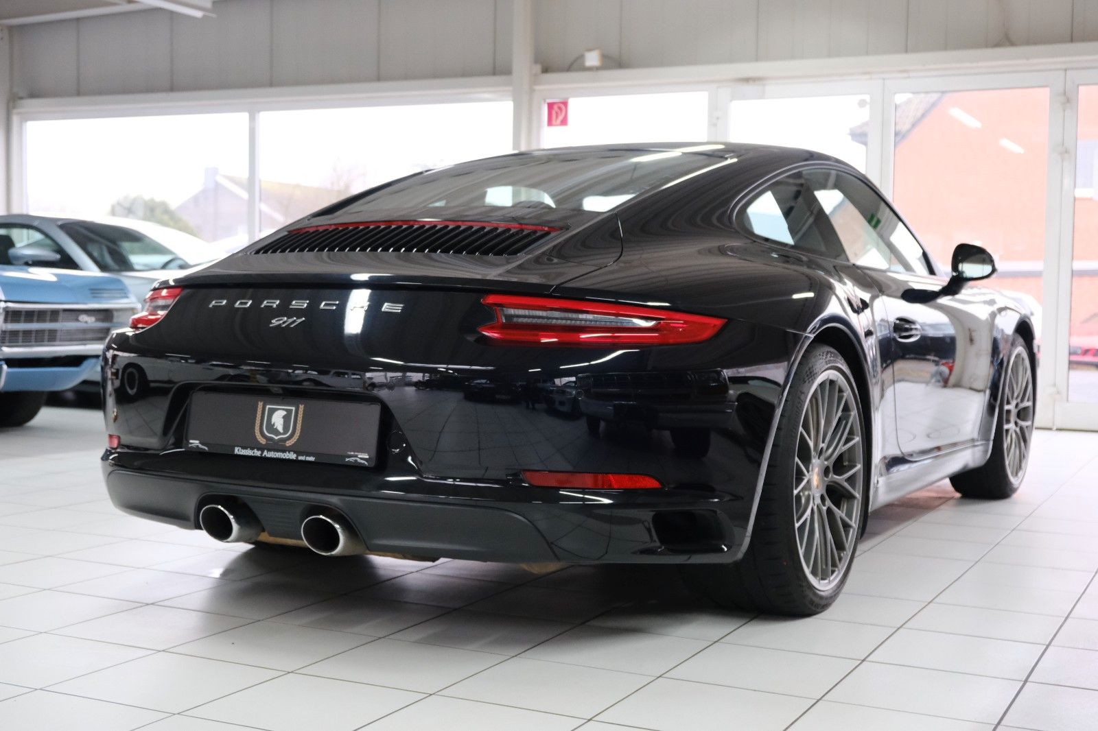 Fahrzeugabbildung Porsche 911 PDK/Bose/Sportabgas/20 Zoll Spyder RS/Approv
