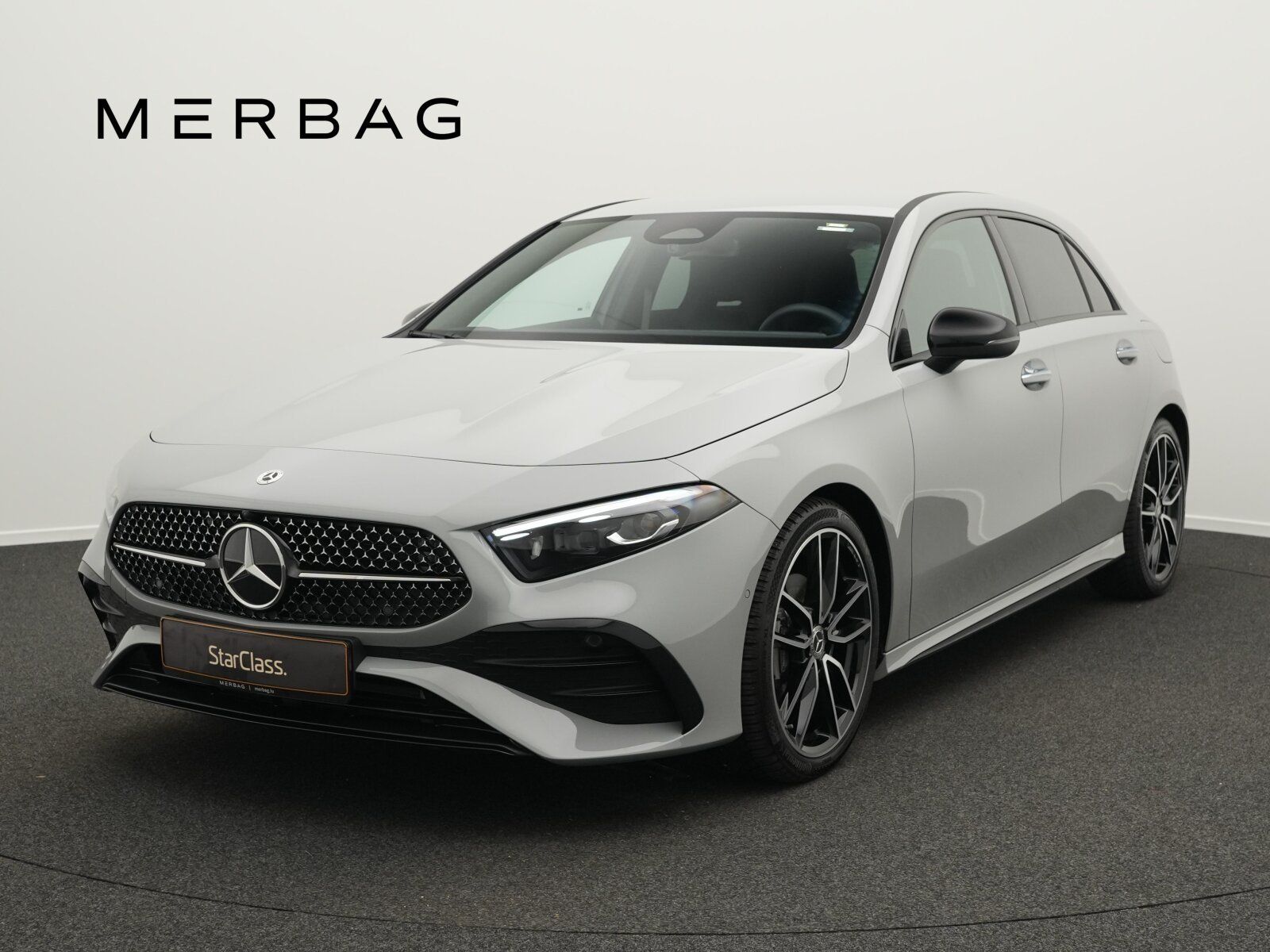 Mercedes-Benz A 200 d AMG-Line Multi+Kamera+Night+19"