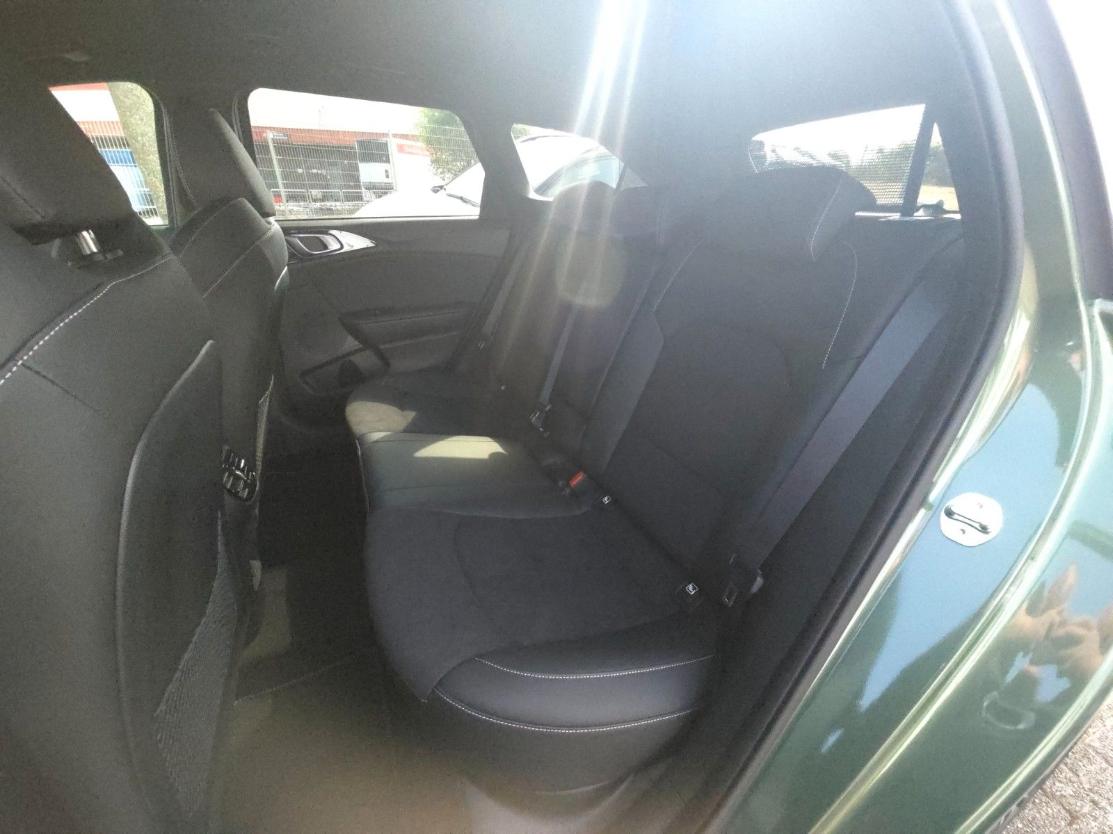 Fahrzeugabbildung Kia CEED_SW 1.5T DCT7 GTL TEC LEDER GD 18Z