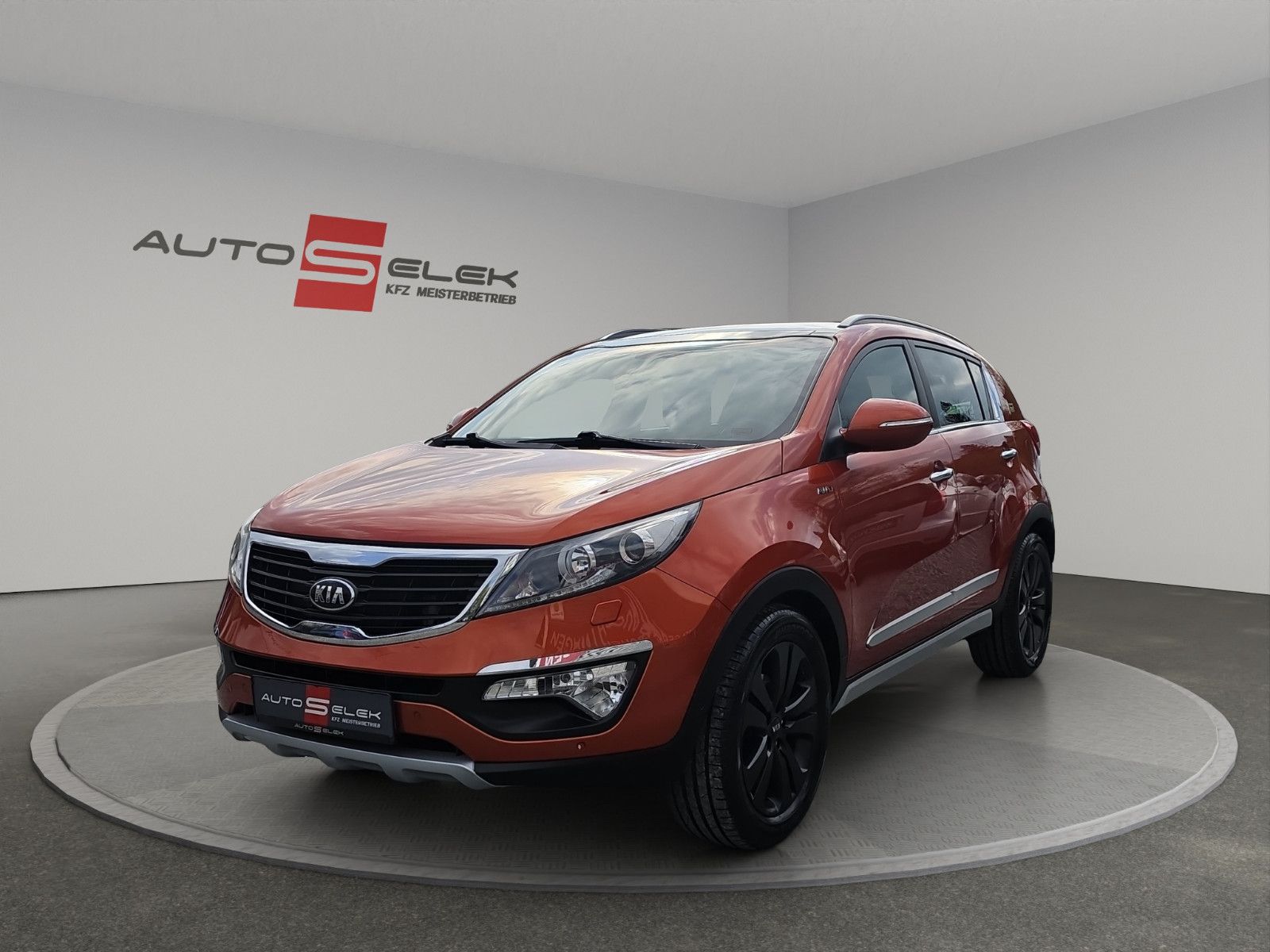 Fahrzeugabbildung Kia Sportage  ALLRAD 4X4 AUTOMAT/PANORAMA/NAVI/XENON
