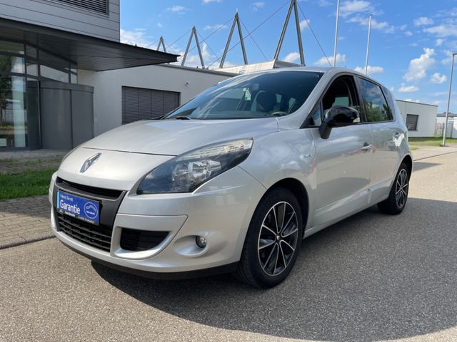 Renault Scenic III BOSE Edition TÜV & SERVICE NEU