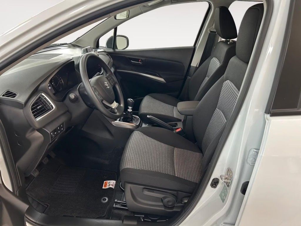 Fahrzeugabbildung Suzuki S-Cross 1.4 Boosterjet Hybrid Edition