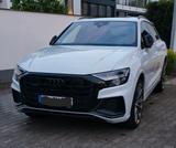 Audi Q8 S-LINE GARANTIE,MASSAGE,PANO,STANDHEIZUN,B&O - Audi Q8 von privat