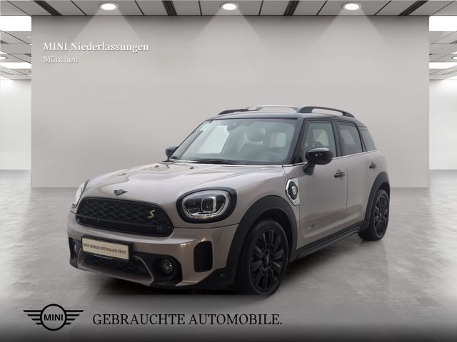 MINI Cooper SE ALL4 Countryman Navi Parkassist LED