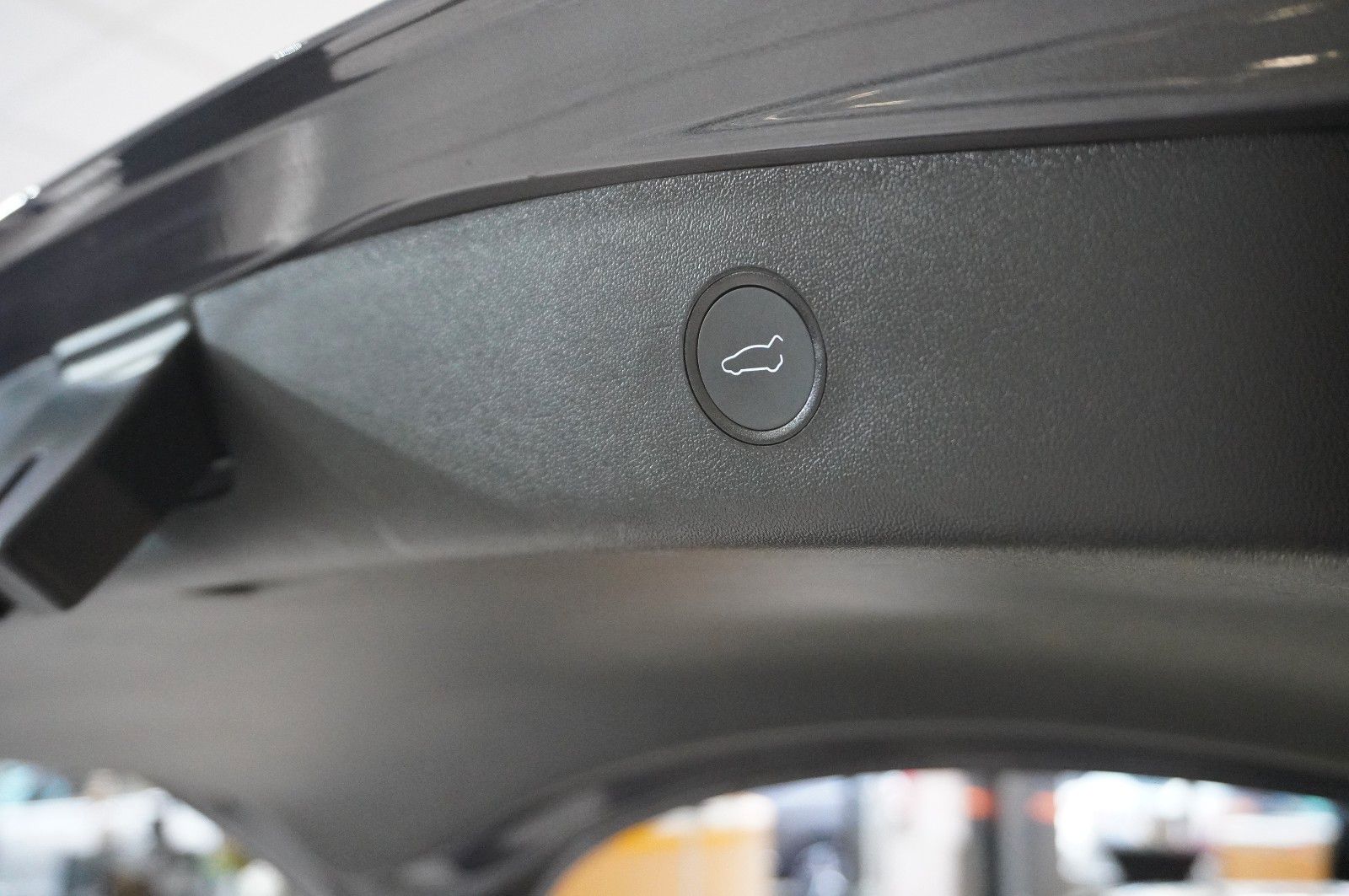 Fahrzeugabbildung Tesla Model 3 LONGRANGE DUAL-MOTOR NAVI/KAMERA/SHZ/AMD