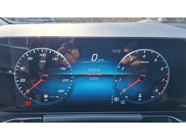 Mercedes-Benz GLA 180