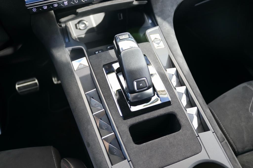 DS Automobiles DS7 (Crossback)