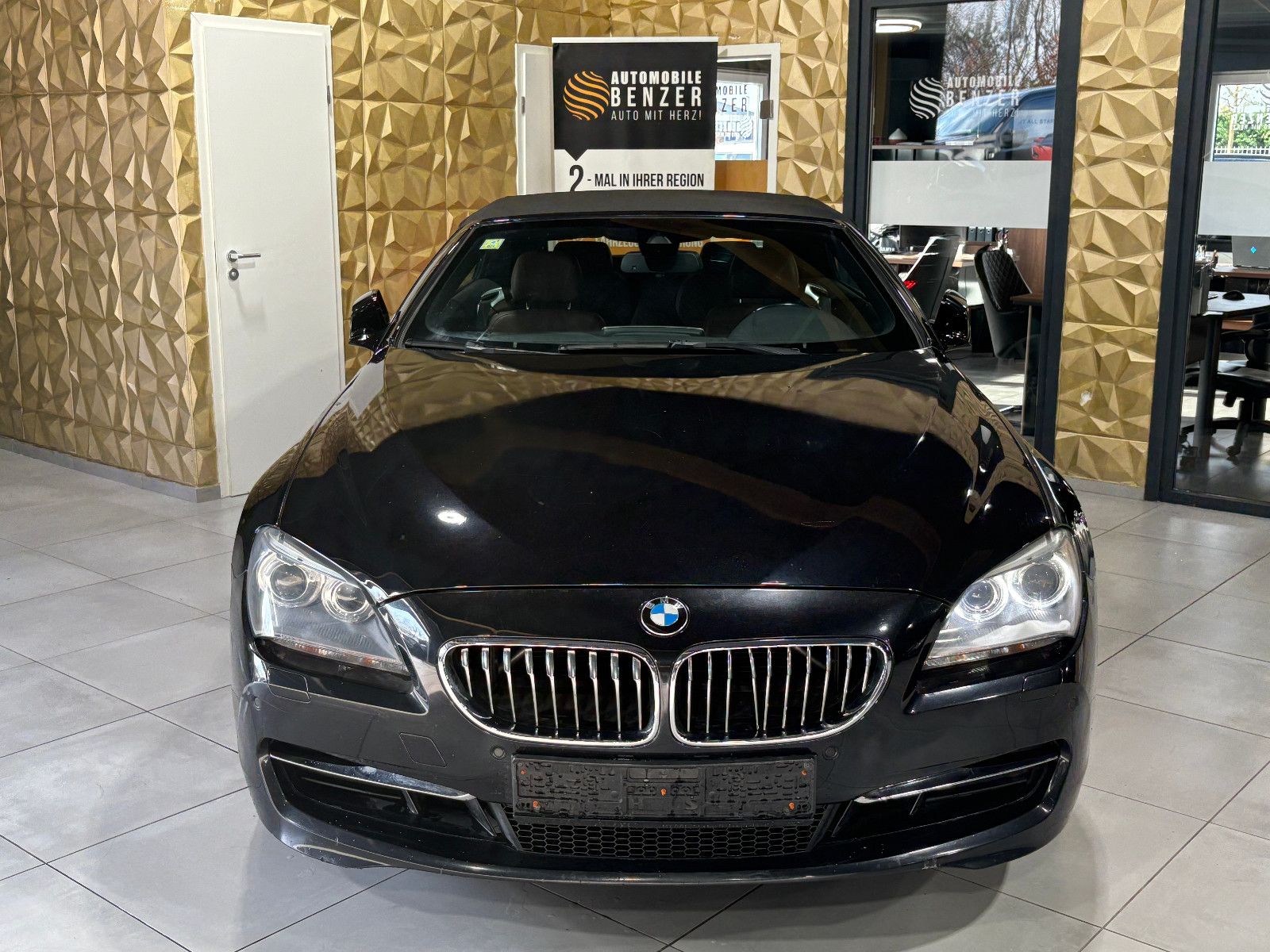 Fahrzeugabbildung BMW 640 Cabrio d xDrive/KAMERA/NAVI/MEMORY/BI-XENON