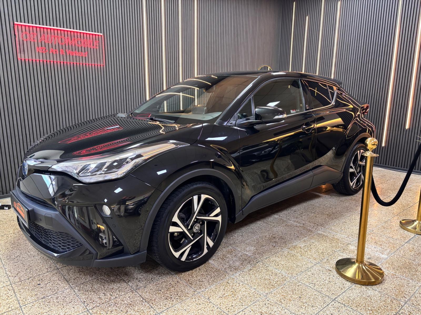 Toyota C-HR Hybrid Team D