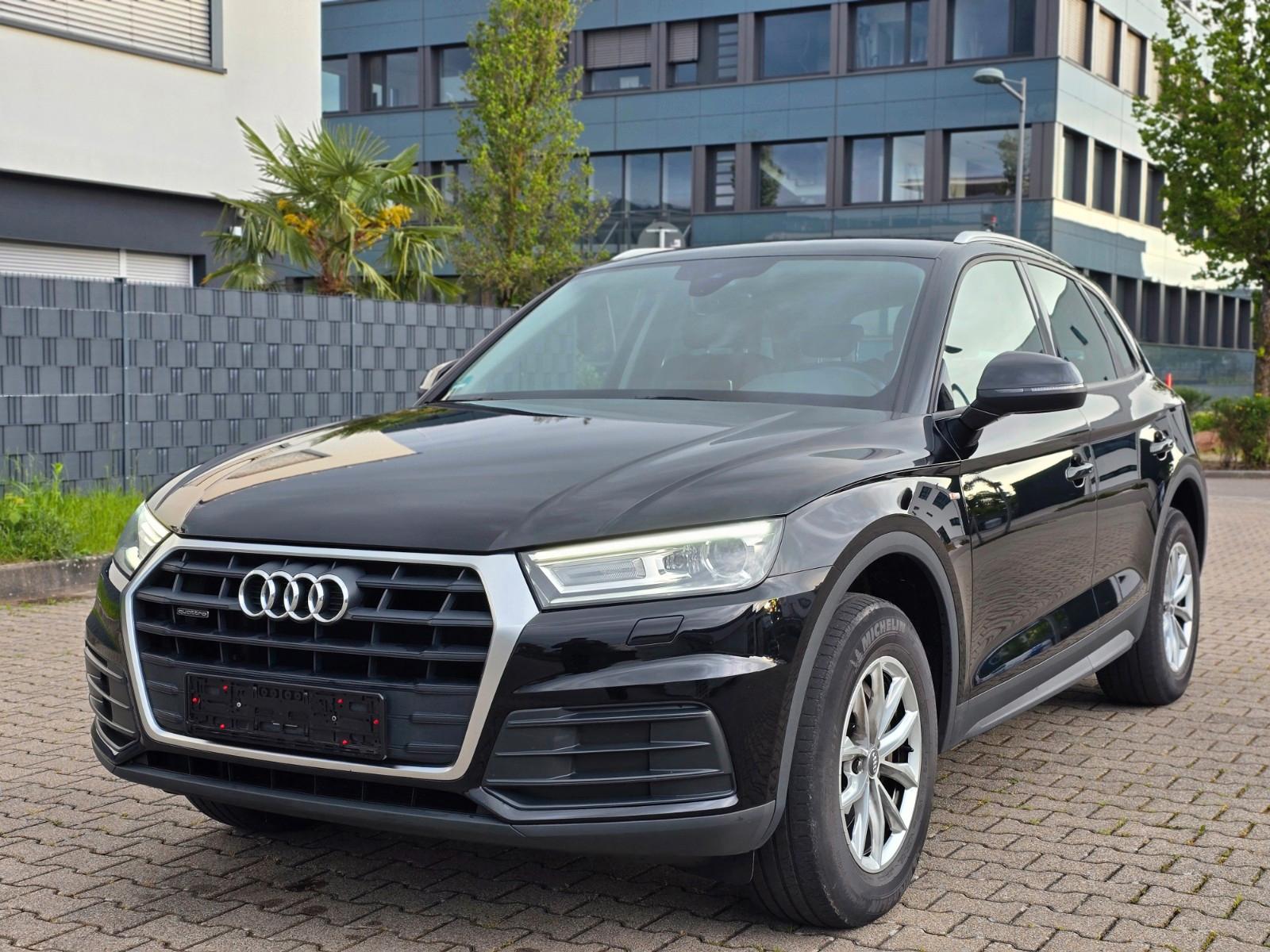 Audi Q5 35 TDI quattro S-Line AHK/VirtualCockpit/Navi