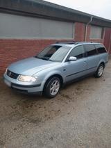 Volkswagen Wolfswagen B 5 Benzin 1. 6l. Passat. - gebrauchte VW Passat aus dem Jahr 1999