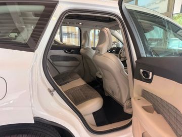 Volvo XC60 - 11