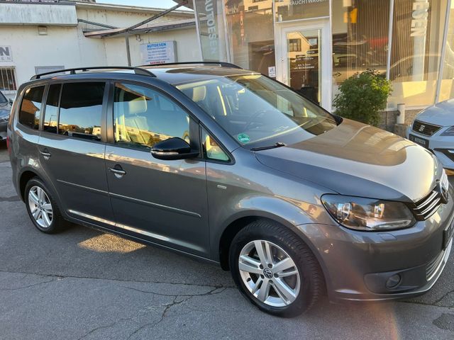 Volkswagen Touran 2.0 TDI  7SITZER +PANO+KAMERA+AHK+NAVI