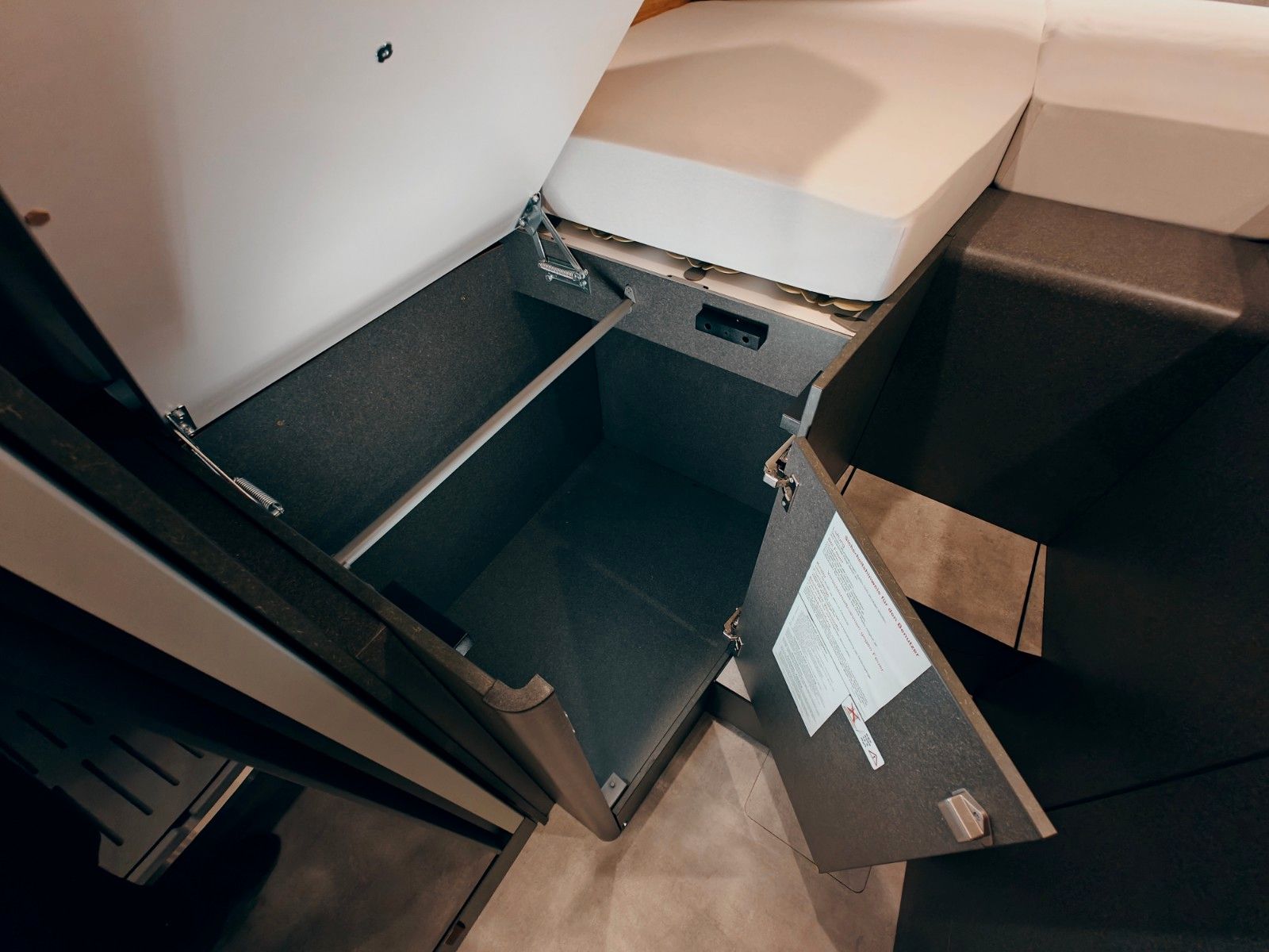 Fahrzeugabbildung HYMER / ERIBA / HYMERCAR ML-T 570 - Crossover