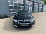 Skoda Octavia Combi Elegance  *Allwetter*PDC*SHZ*Navi* - Skoda Octavia: Combi Elegance