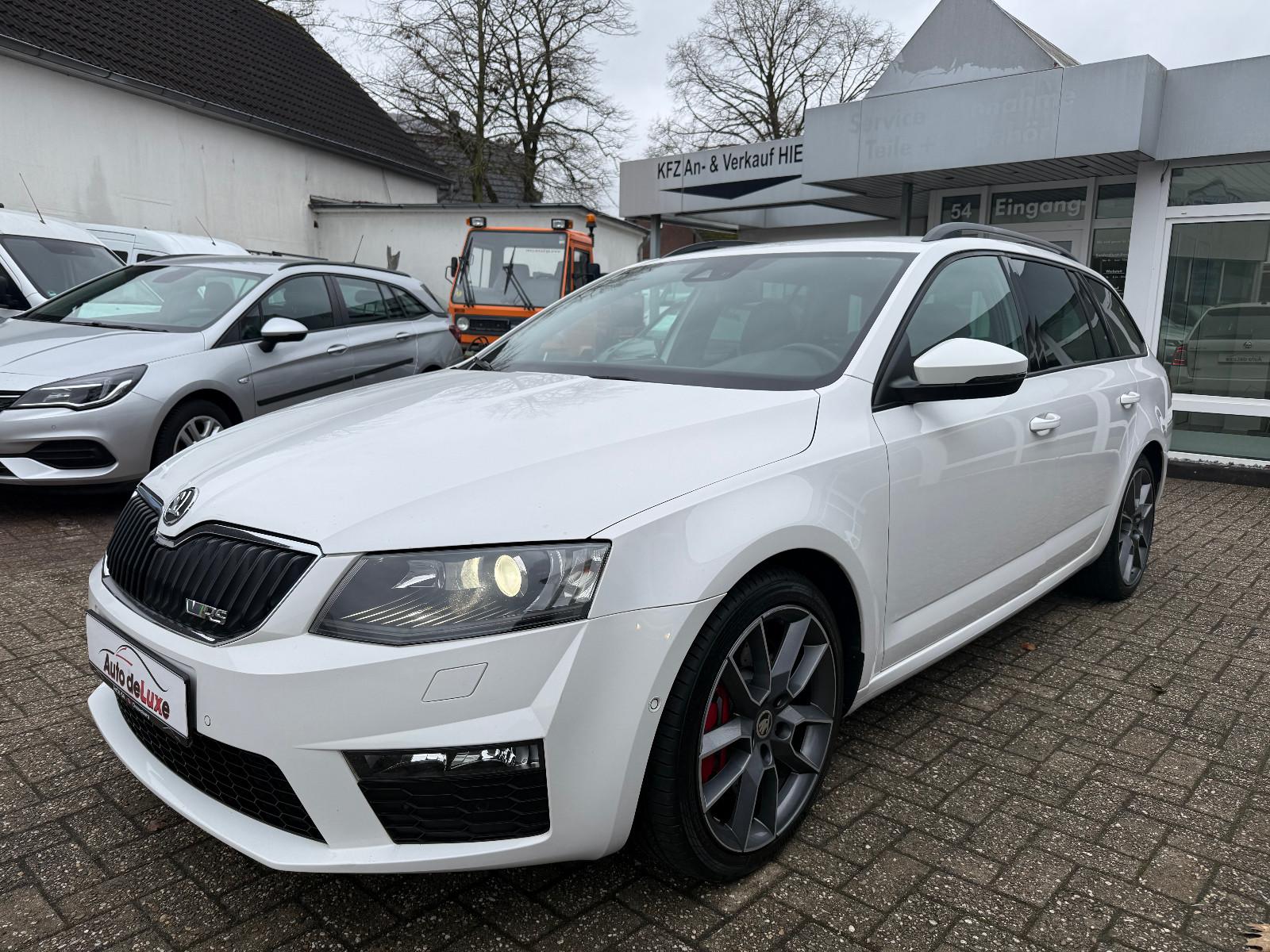 Skoda Octavia Combi RS+Bi-Xenon+Navi+Tem+PDC+AHK