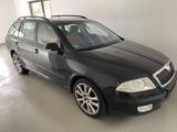 Skoda Octavia Combi Elegance - Skoda Octavia aus 2006: Elegance