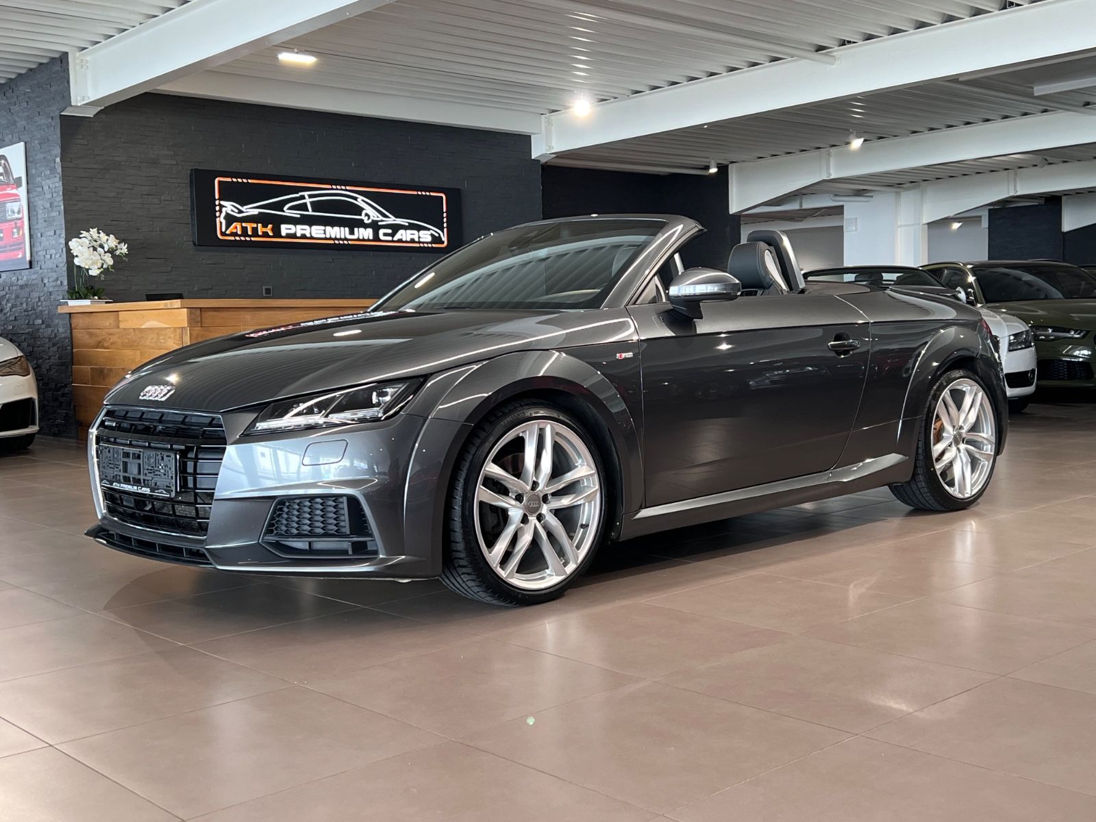 AUDI TT Roadster 2.0TFSI S tronic quattro S-LINE NAVI