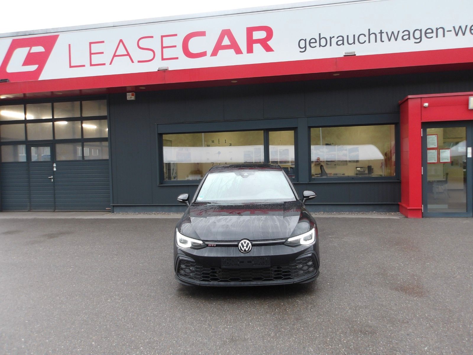 Volkswagen Golf VIII Lim. GTI *AHK*PANO*LED+*EXP.15990* imagem 2