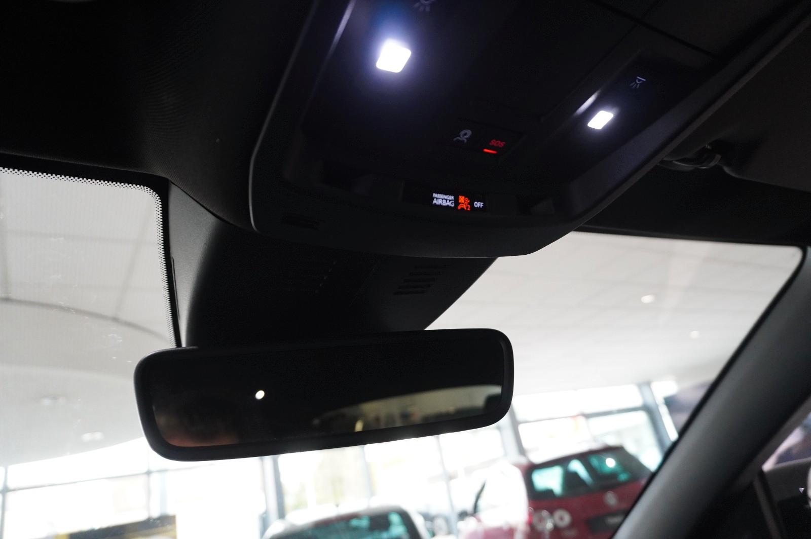 Peugeot 3008 Hybrid 145 ALLURE E-DSC NAVI/LED/360°/SPORT