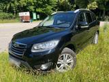 Hyundai Santa Fe 4 WD,2,2, CRDI - Hyundai SANTA FE aus 2011 mit Diesel-Antrieb