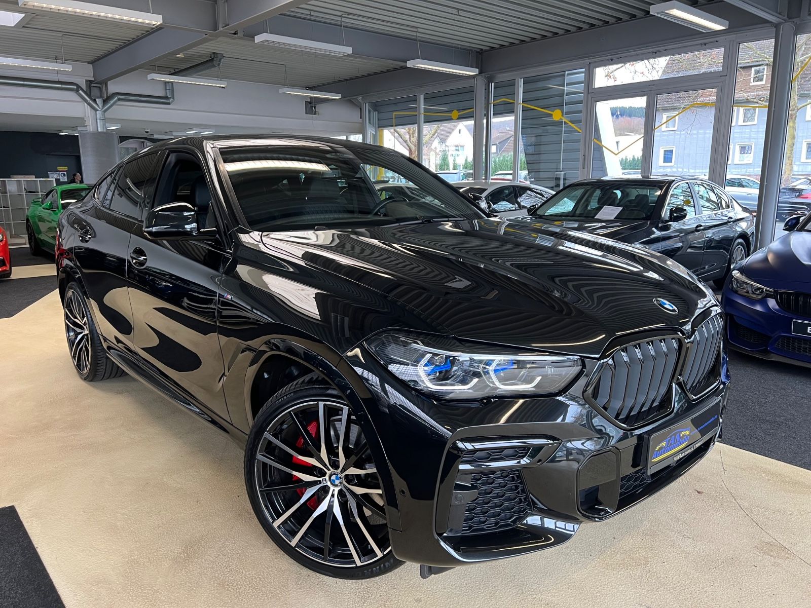Fahrzeugabbildung BMW X6 xDrive 30 d M Sport * 22" M FELGEN *LASER*