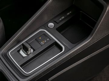 Ford Tourneo Connect 2.0 Titanium Kamera Navi