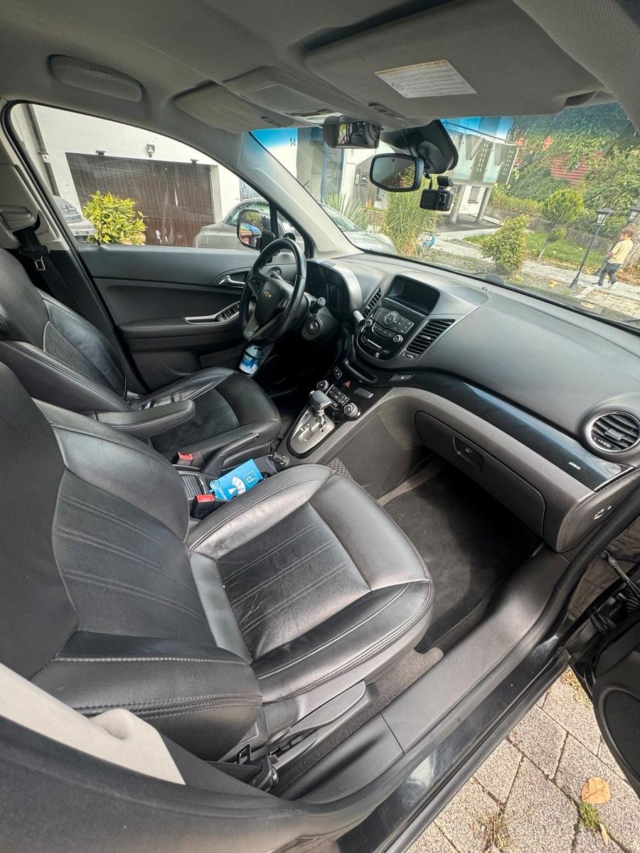 Chevrolet Orlando 2012 — photo 14