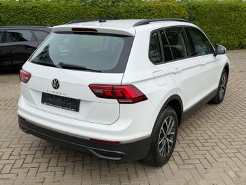 Volkswagen Tiguan - 5