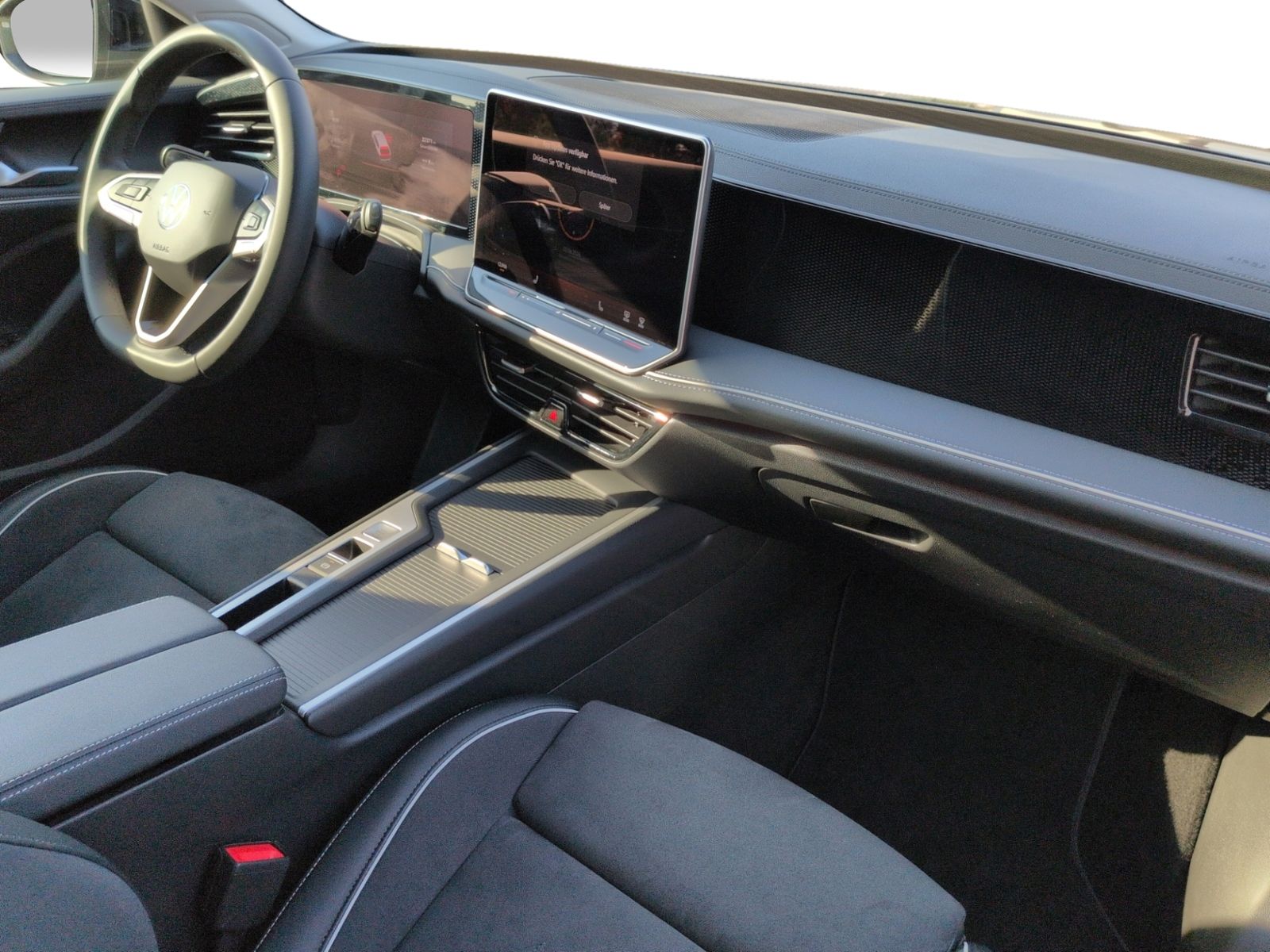 Passat 1.5 eTSI DSG Business KAMERA+AHK+NAVI