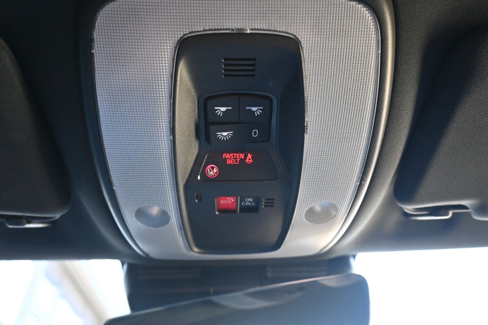 Fahrzeugabbildung Volvo V60 D4 Autom. Summum*NAVI*STDHZG*RFK*