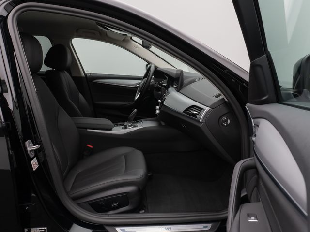 Foto Nummer 25: BMW 520d