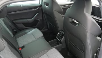 Skoda Octavia Combi 1.5 TSI mHEV Sportline DSG AHK PDC