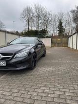 Mercedes-Benz E 320 / E 400 Sport Edition Autom. Sport Edition - Mercedes-Benz E-Klasse: Sport