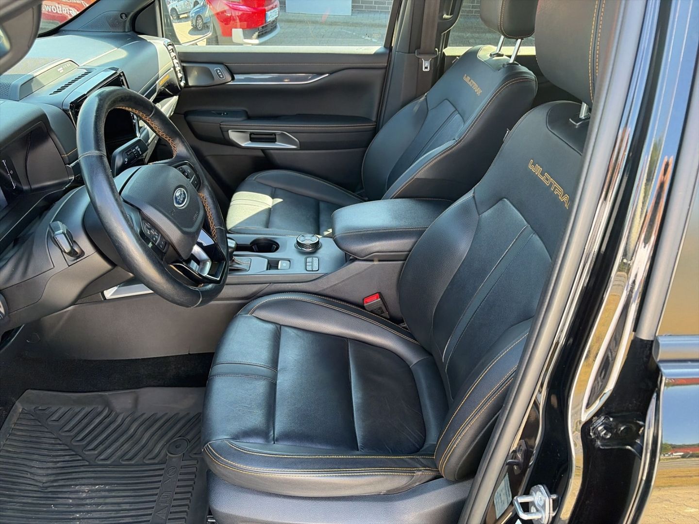 Fahrzeugabbildung Ford Ranger Wildtrak e-4WD Doppelkabine 3.0 Ecoblue E