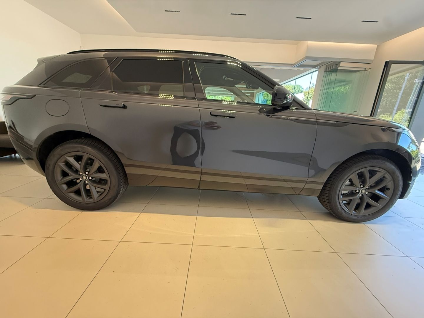 Land Rover Range Rover Velar - Bild 4