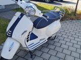 Vespa Yachting GTS 300 Super E5 , HPE - VESPA GTS 300 HPE SUPER