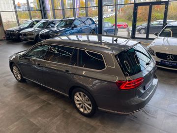 Volkswagen Passat Variant Highline BMTStart-Stopp *AHK*SHZ