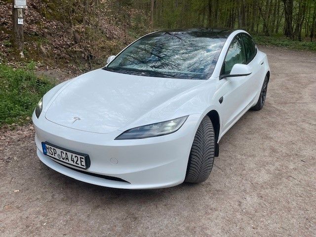 Image of Tesla Model 3