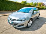 Opel Astra 1.7 CDTI 130CV 5 porte Cosmo - Opel Astra mit Diesel-Antrieb: Limousine, 1.7