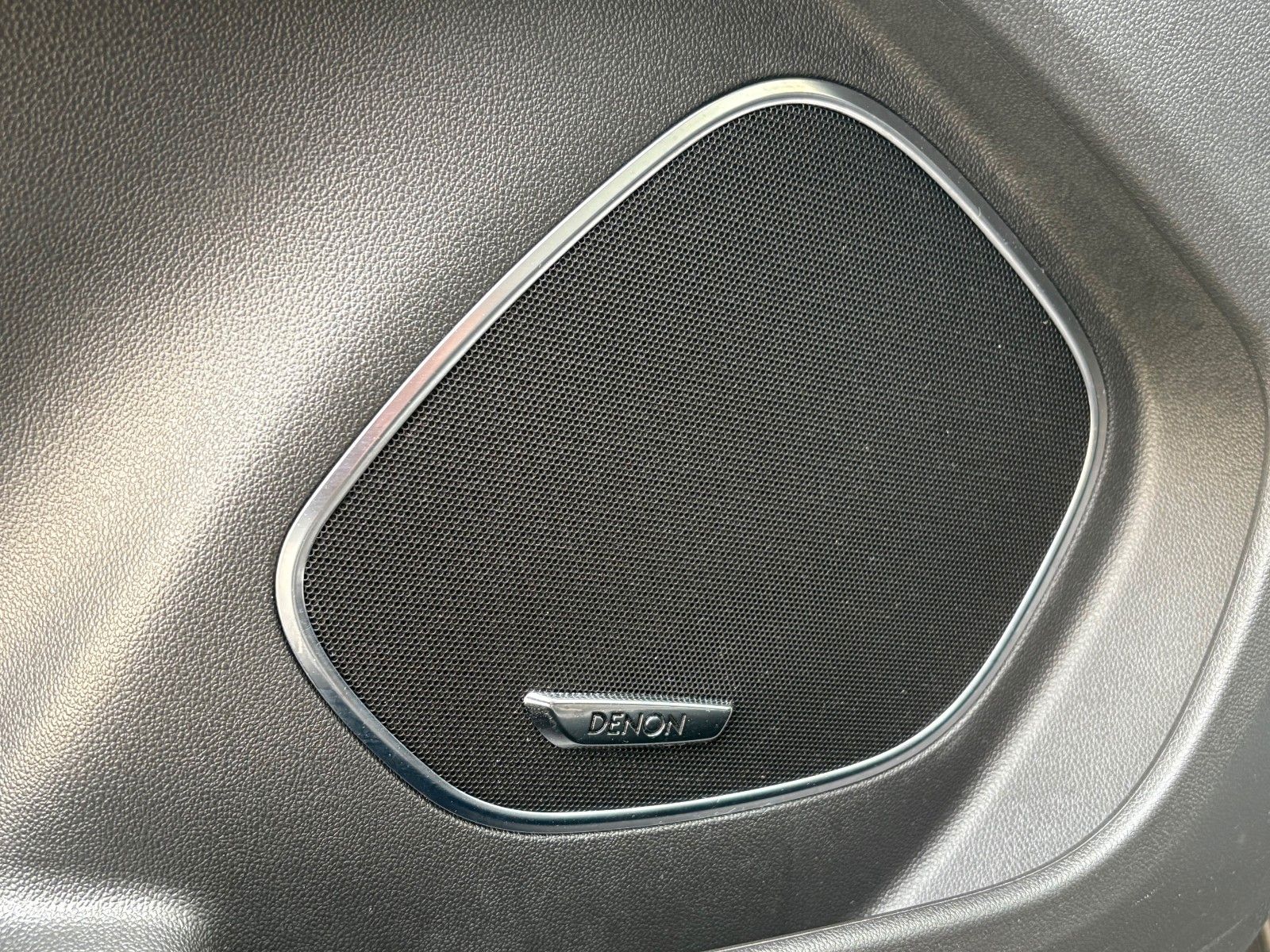 Fahrzeugabbildung Opel Grandland (X) Aut Navi Leder SPORTSITZE LED 1.HD