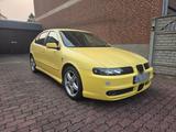 Seat Leon 2.8 4 Motion Cupra Tüv 04/27 - gebrauchte Seat Leon aus dem Jahr 2001