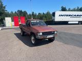 Toyota Hilux - rote Toyota Hilux
