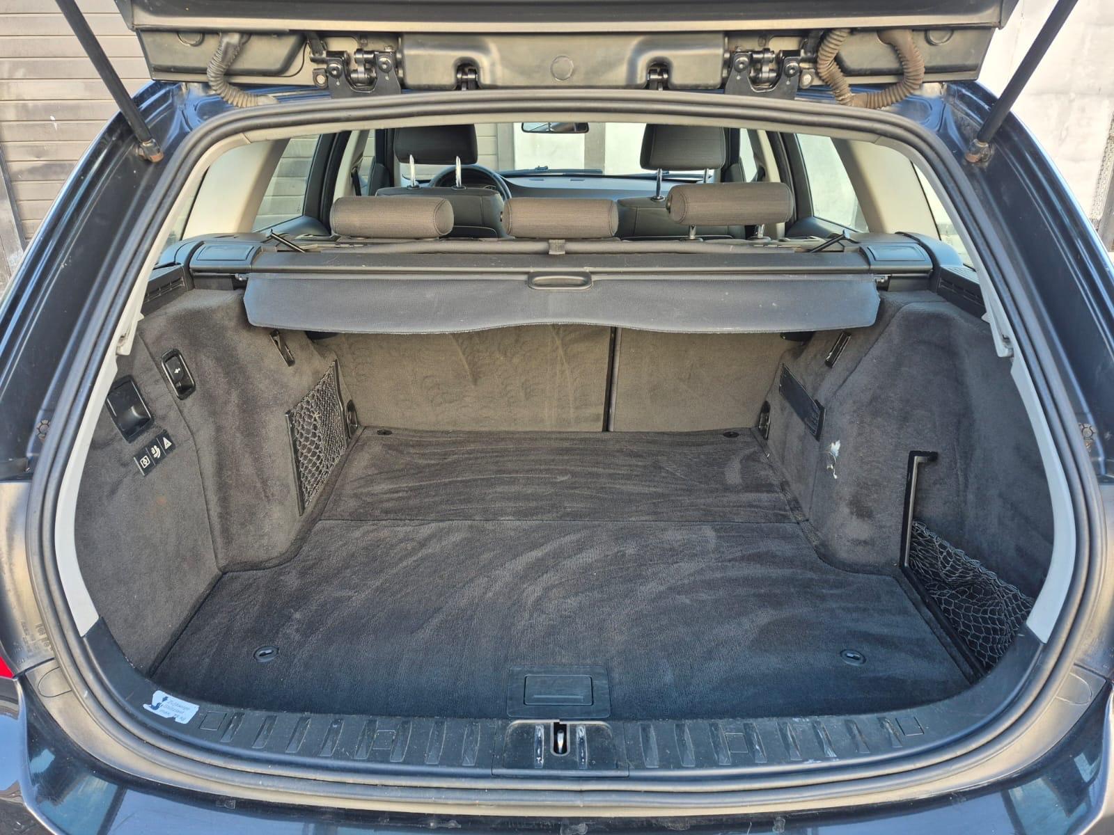 BMW 325 2005 — photo 19