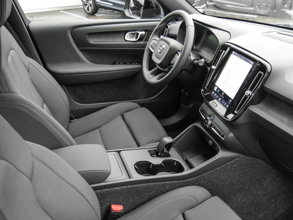 Volvo EX40 — fotografia 3