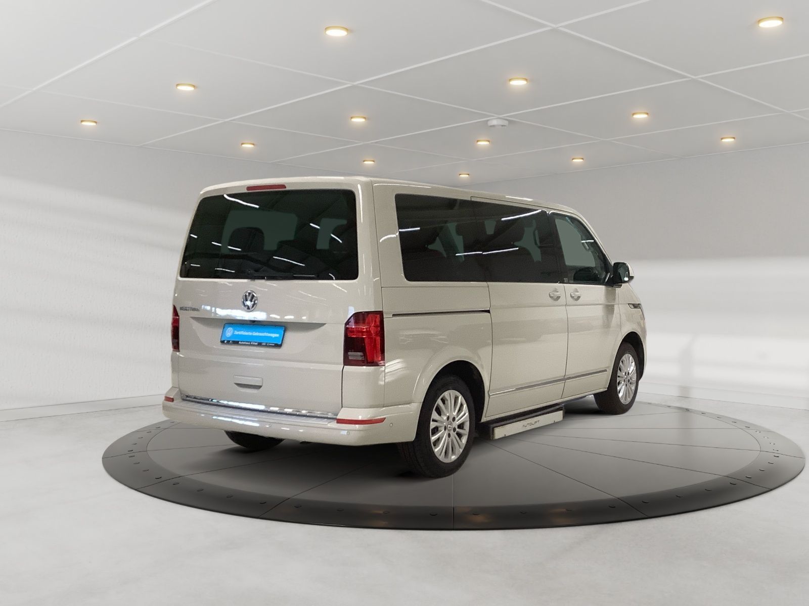 Volkswagen T6.1 Multivan TDI 110 kW DSG Rollstuhlgerecht L foto 5