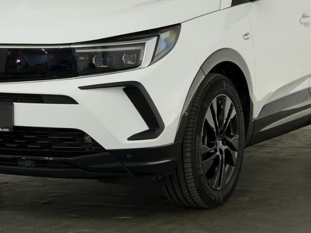 Grandland GS HYBRID eDCT+LED+NAVI+360 GRAD KAMER