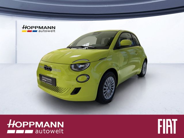 Fiat 500e Navi SHZ PDC Totwinkel CarPlay Klimaautomat