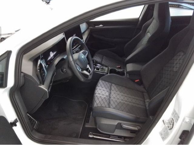 Volkswagen Golf 8 R-LINE BLACK 1.5 eTSI DSG LED AHK R-KAM foto 5