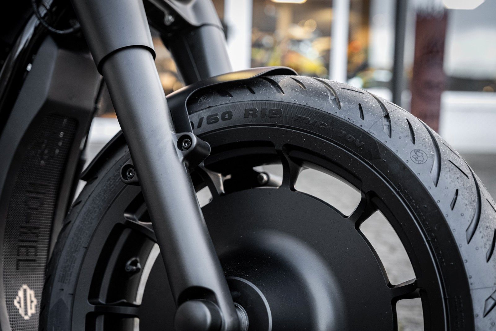 Fahrzeugabbildung Harley-Davidson ALL MATT DARK FAT BOY FLFBS 114